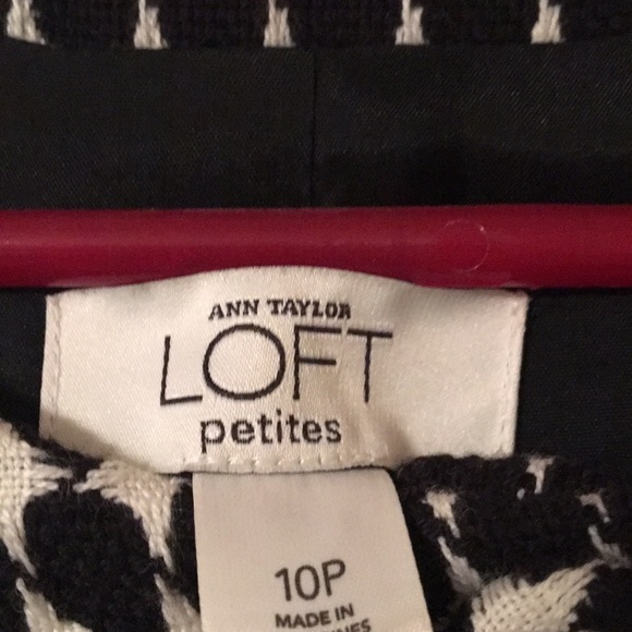 LOFT lined top - Picture 4 of 5